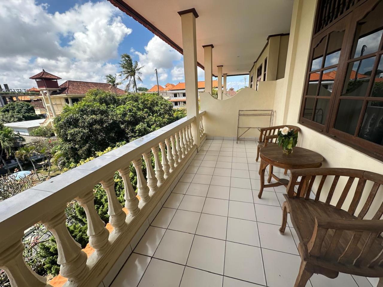 New Mekar Jaya Hotel Legian Kültér fotó
